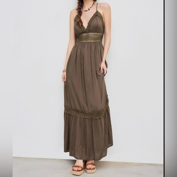 Cider SOLID LACE boho festival TIERED MAXI DRESS Brown size Large - Picture 1 of 10
